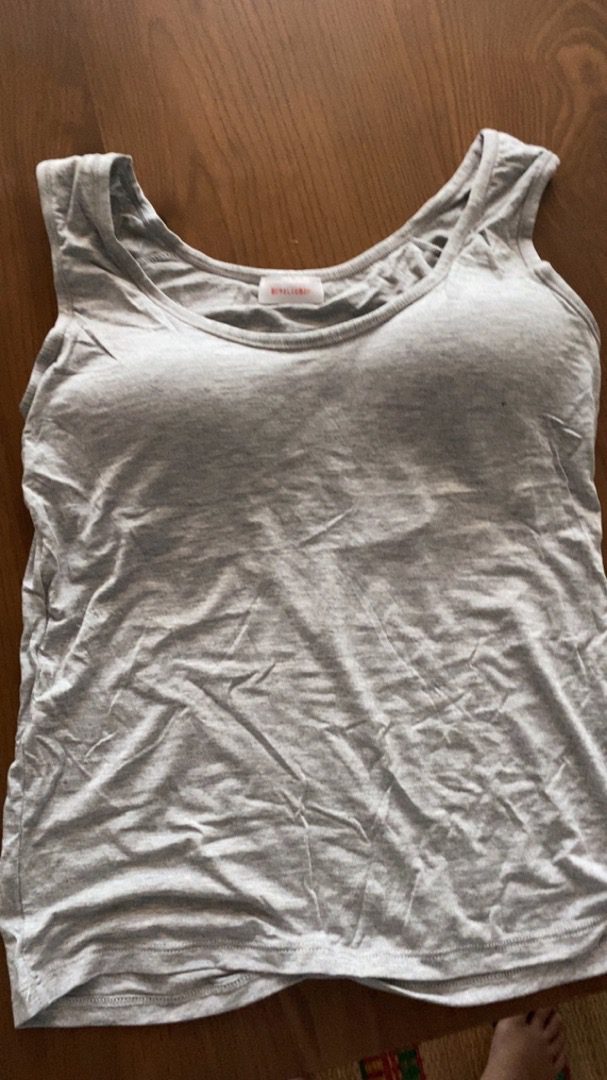 Áo Thun Sát Nách Nữ Có Đệm Ngực IVY007 photo review