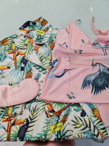 Đầm Ngủ Vải Lụa Satin Parrot IVY153 photo review