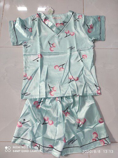 Đồ Bộ Tay Ngắn Cổ V Anh Đào Xanh IVY323 photo review