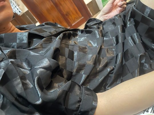 Bộ Pijama Lụa Lửng Kẻ Sọc Sang Trọng Quyến Rũ IVY311L photo review