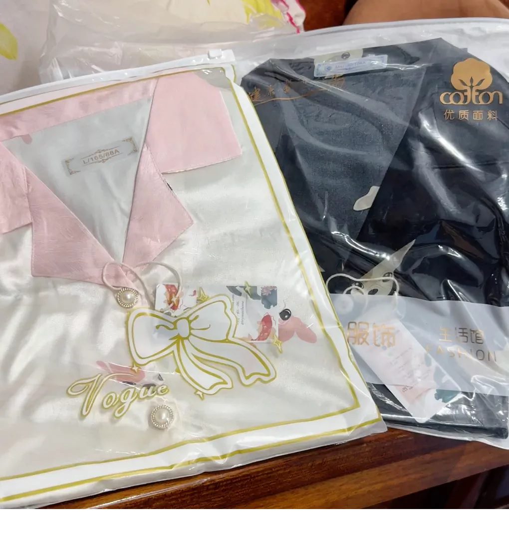 Bộ Đồ Ngủ Phi Lụa Ngắn Nam Nữ Gấu Vàng IVY353 photo review